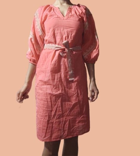 New pink dress Woolworth XS with embroidered details, cinched at the waist with a matching fabric belt