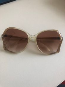 Vintage ladies sun glasses