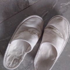 flip flops worn