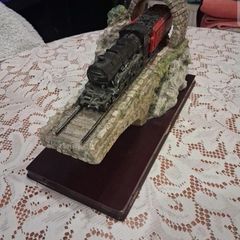 Vintage The Juliana Collection CROSA, LNER Train Railway Scene