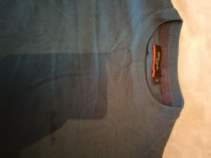 mens top medium