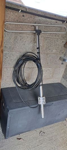 Two way radio base antenna with approximately 30m weatherproof cable. 140 to 176MHz.