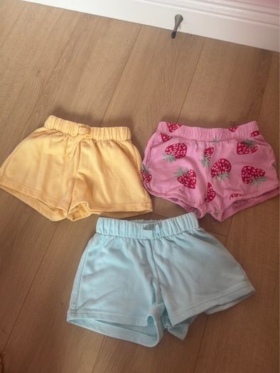 Girls bundle clothes 5-6 years