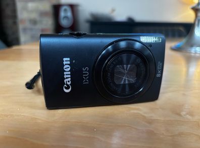 Cannon Ixus 230 HS (inc 8GB SD card)