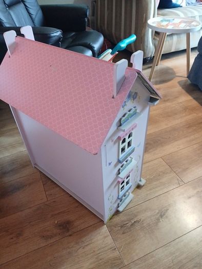 doll house