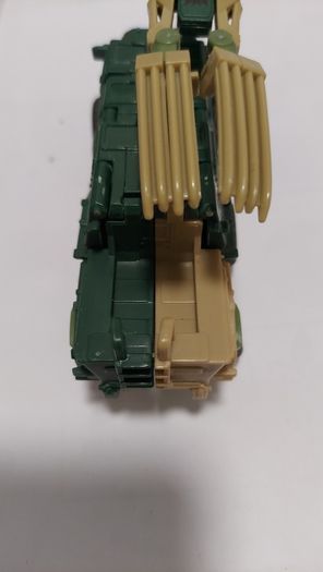 Transformer  bonecrusher