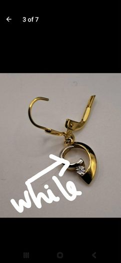 9 ct gold earrings