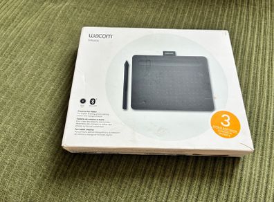 Wacom Intuos - drawing tablet