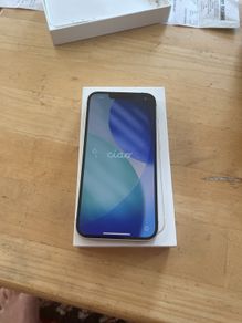 Apple iPhone 13 128GB Starlight