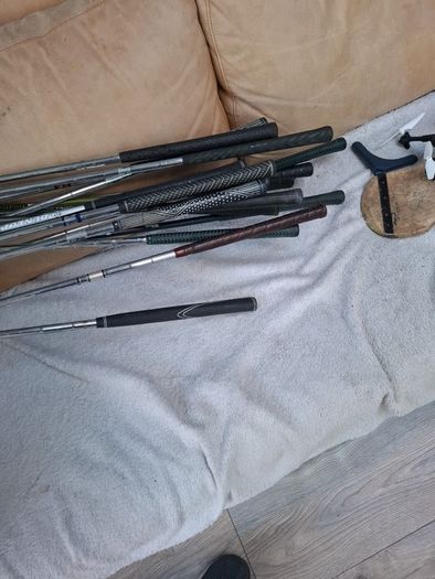 golf clubs for sale 5 euro each putter 20 euro