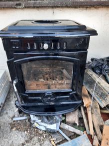 Stove with back boiler