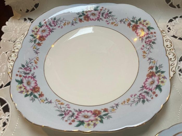 Royal Couldon tea set