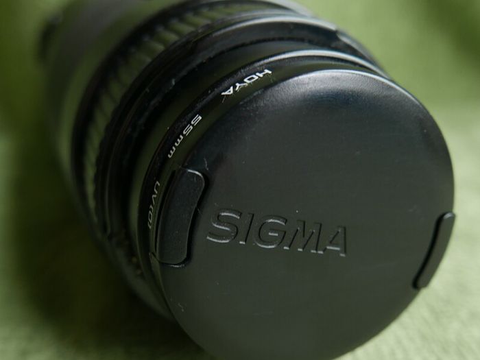 Sigma Apo Macro Af 75-300mm F/4-5.6 For Minolta/sony A-mount From Japan