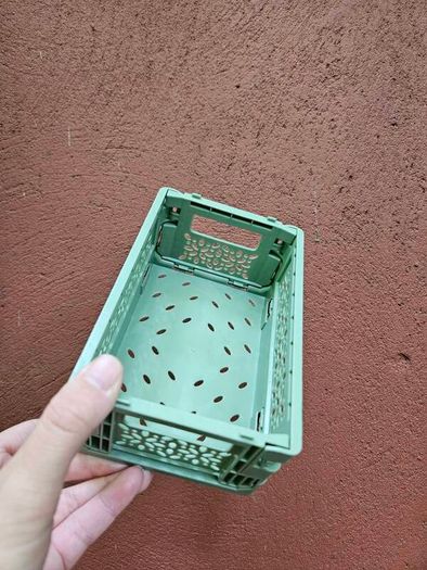 Set of four foldable baskets