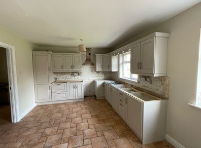 Kitchen and utility units with 2 sinks, dismantled and ready to collect
