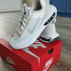 Nike Kids Trainers UK Size 3