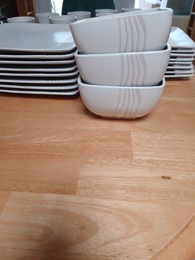 Dining set