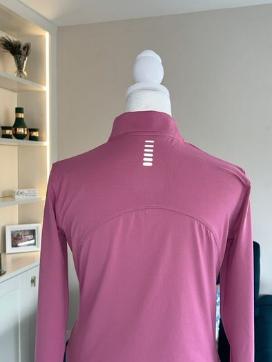 Brand New Ladies Long Sleeve Top from Under Armour