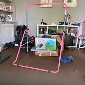 Gymnastics bar - perfect condition