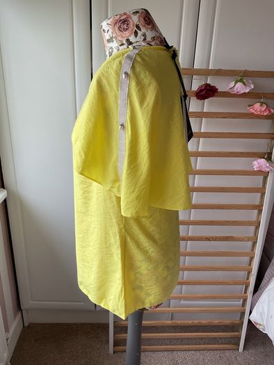 Statement bright yellow top size 10 cape effect short sleeve top