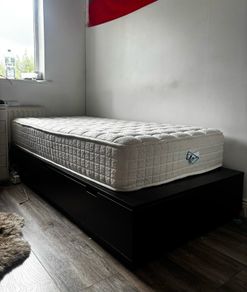 Single bed