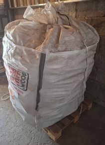 Free large dumpty bag & pallet