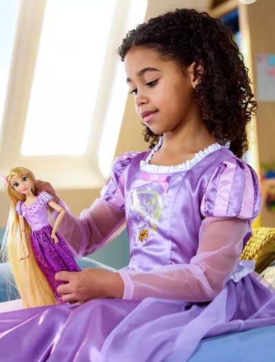 Disney Tangled Rapunzel girls fancy dress costume Age 4 EUC