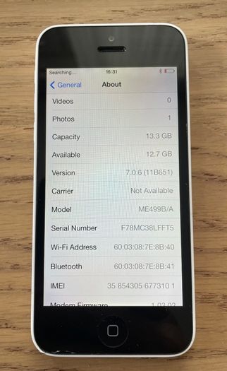 Iphone 5c with factory ios 7.0.6 !! Rare !!