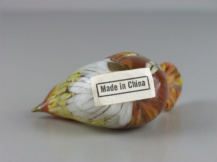 Glass Bird Figurine Ornament Paperweight 7cm
