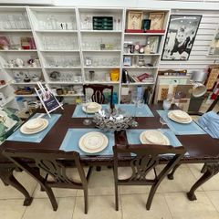 Dining Table + 5 Chairs