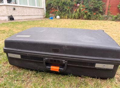 delsey suitcase