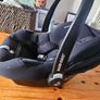 Maxi Cosi car seat & isofix base Image 10