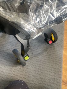 Doona car seat and base