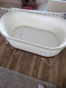 Snoo Happiest Baby Smart Cot
