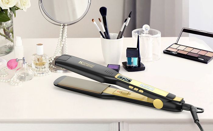 Steam Hair Straightener Flat Iron Tourmaline Ceramic Professional Hair Straightener LCD Digital Screen Salon Steam Hair