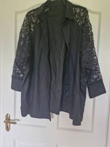 Plus size top.