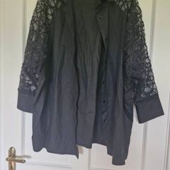 Plus size top.