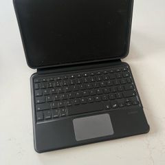 smart keyboard for iPad