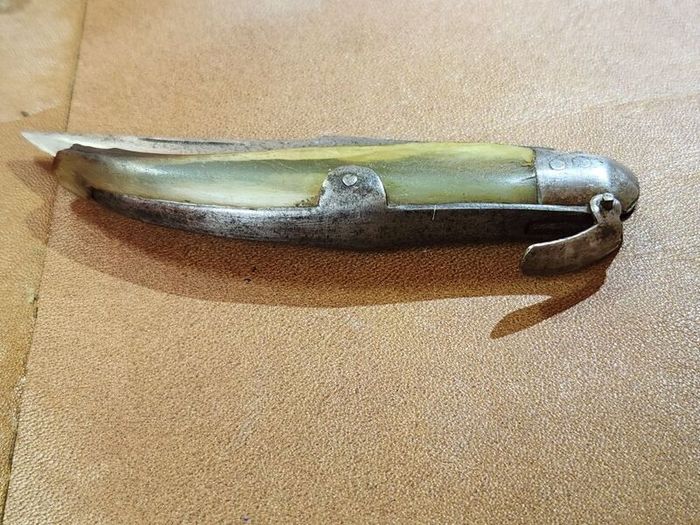 pen knife