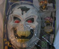 Halloween Scary Costume with Flashing Skull Head: Large 8 - 10 Years