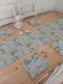 Sophie Allport Christmas Table Runner & Napkins New