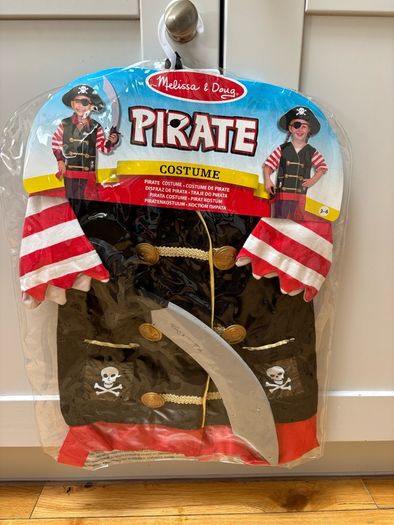 Melissa & Doug Pirate Costume