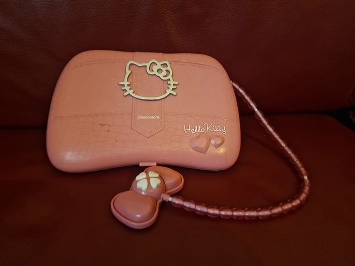 hello kitty  laptop