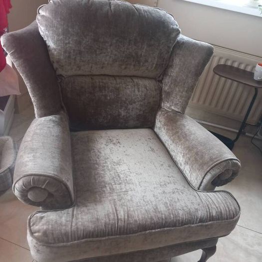 Queen Ann Chair