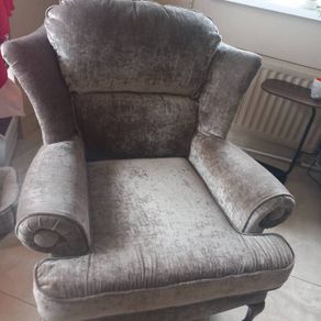 Queen Ann Chair