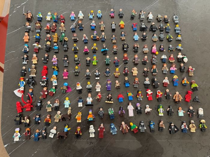 lego mini figures