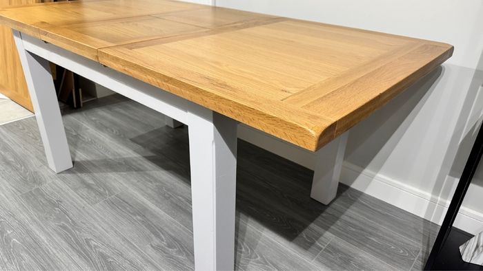 Solid Oak Extending Dining Table, Ex Display