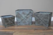 Set of 3 Planters D8481