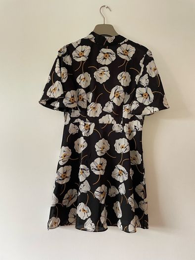 Vera & Lucy dress size medium New