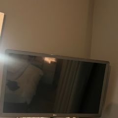 LG TV 28 inch smart tv